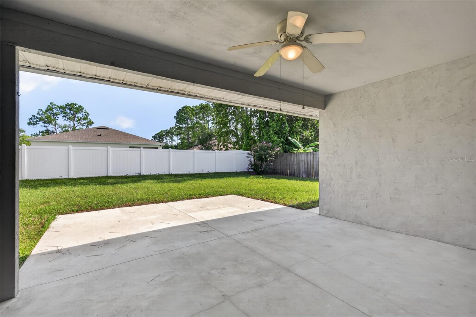 3 POINT PLEASANT DR