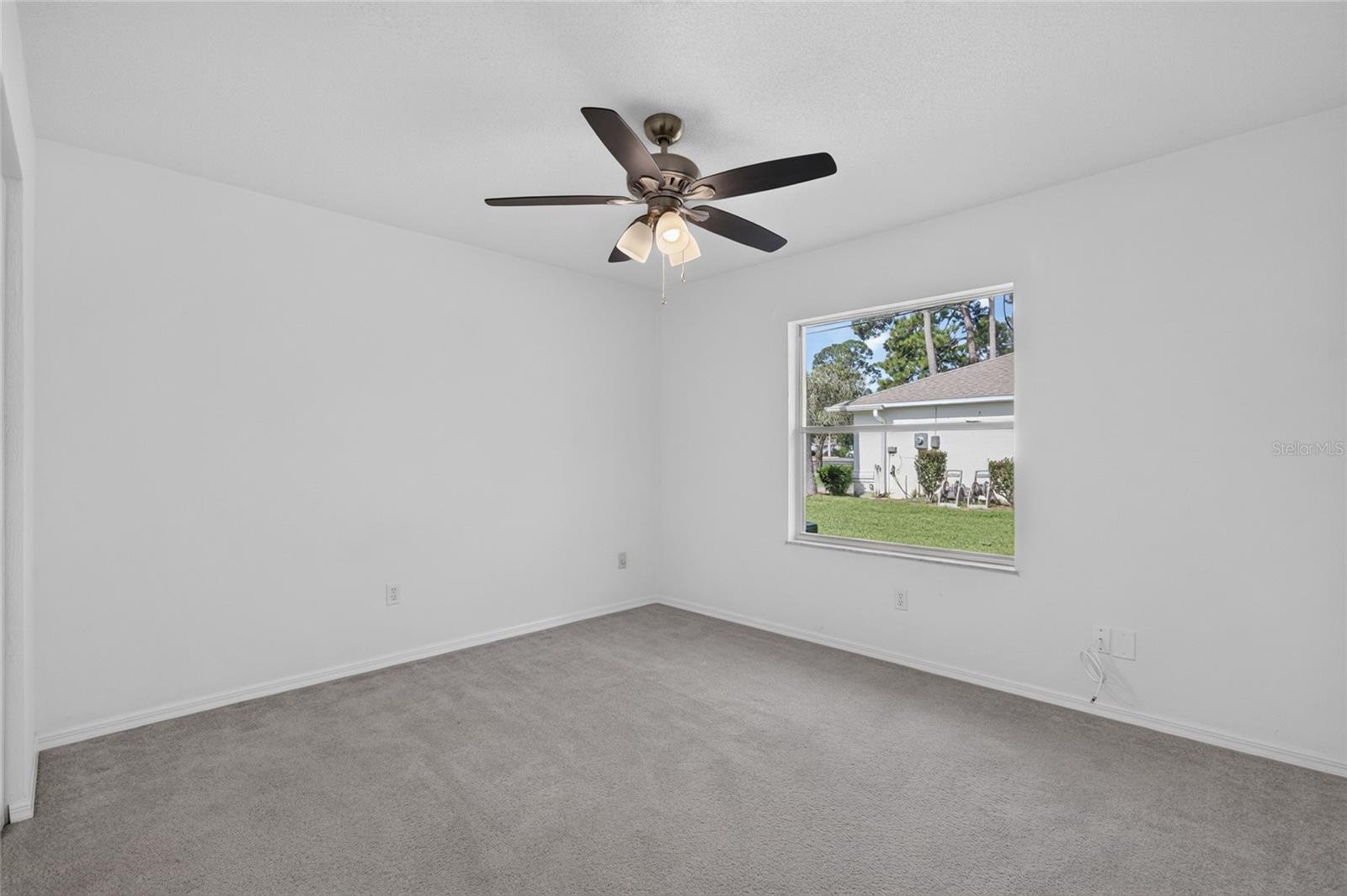 3 POINT PLEASANT DR