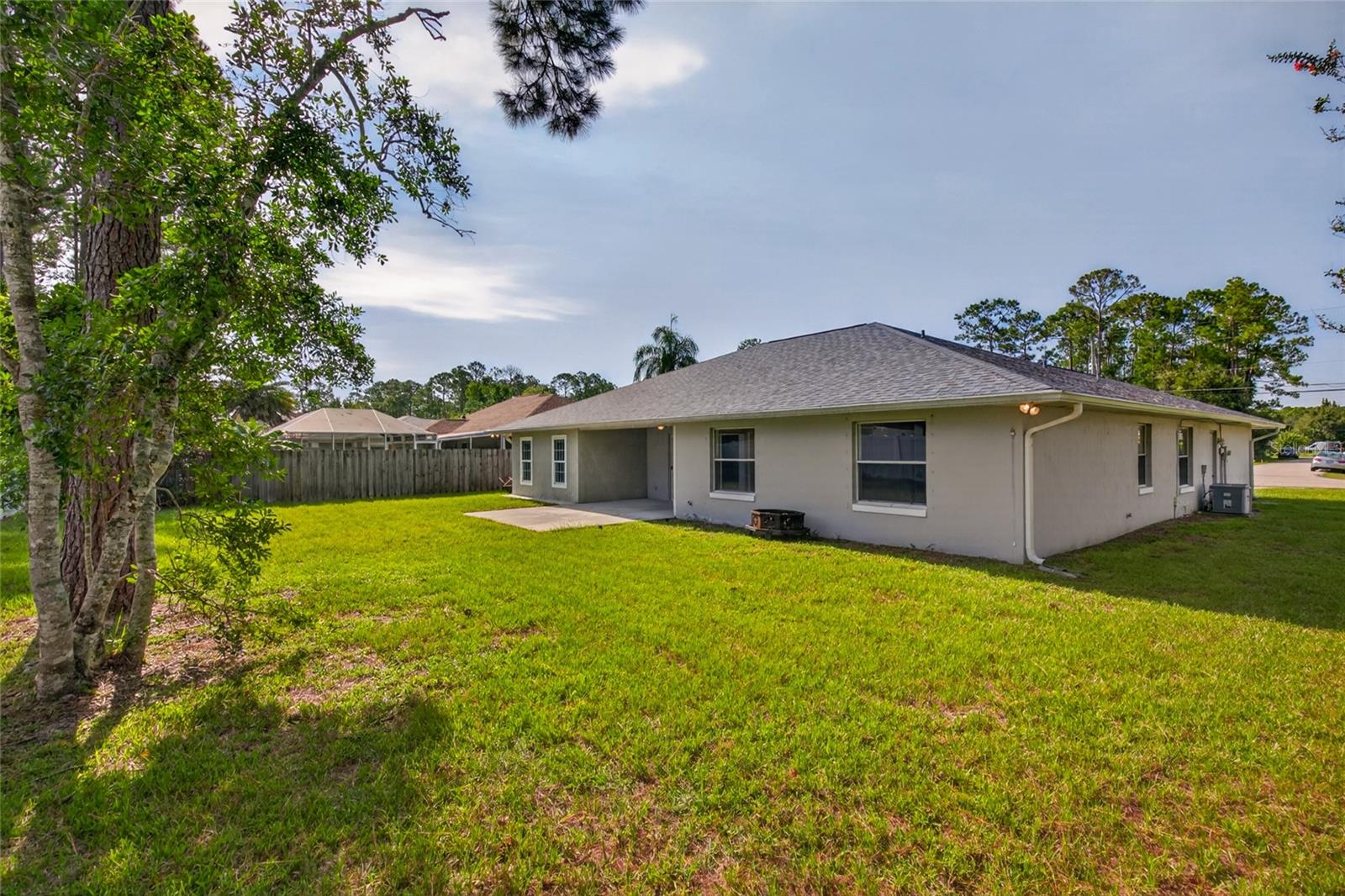 3 POINT PLEASANT DR