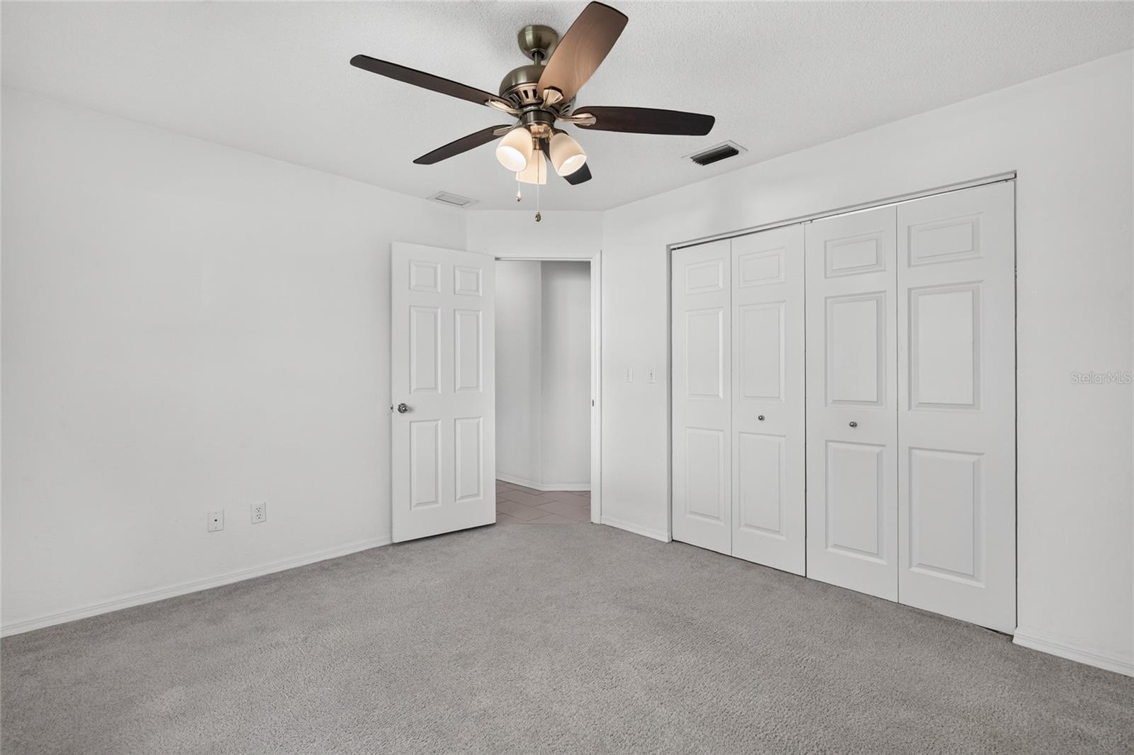 3 POINT PLEASANT DR