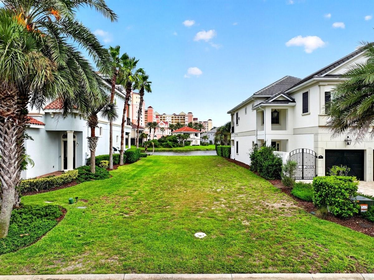 41 NORTHSHORE AVE