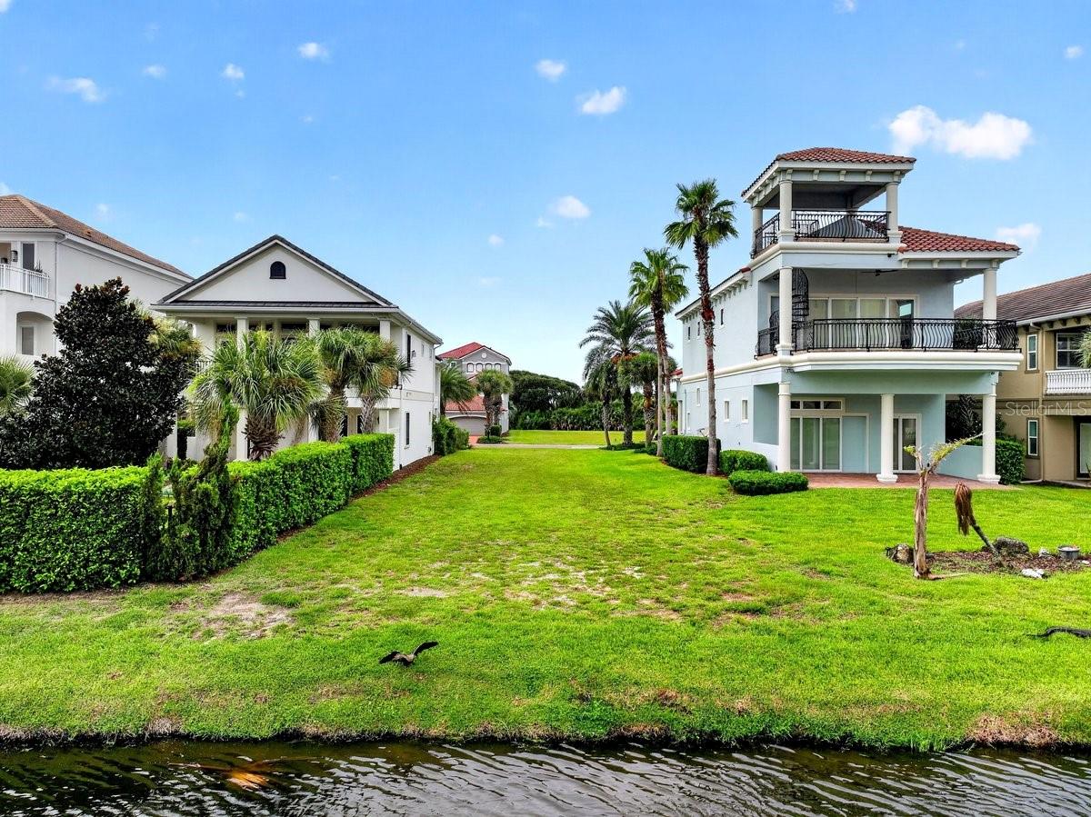 41 NORTHSHORE AVE