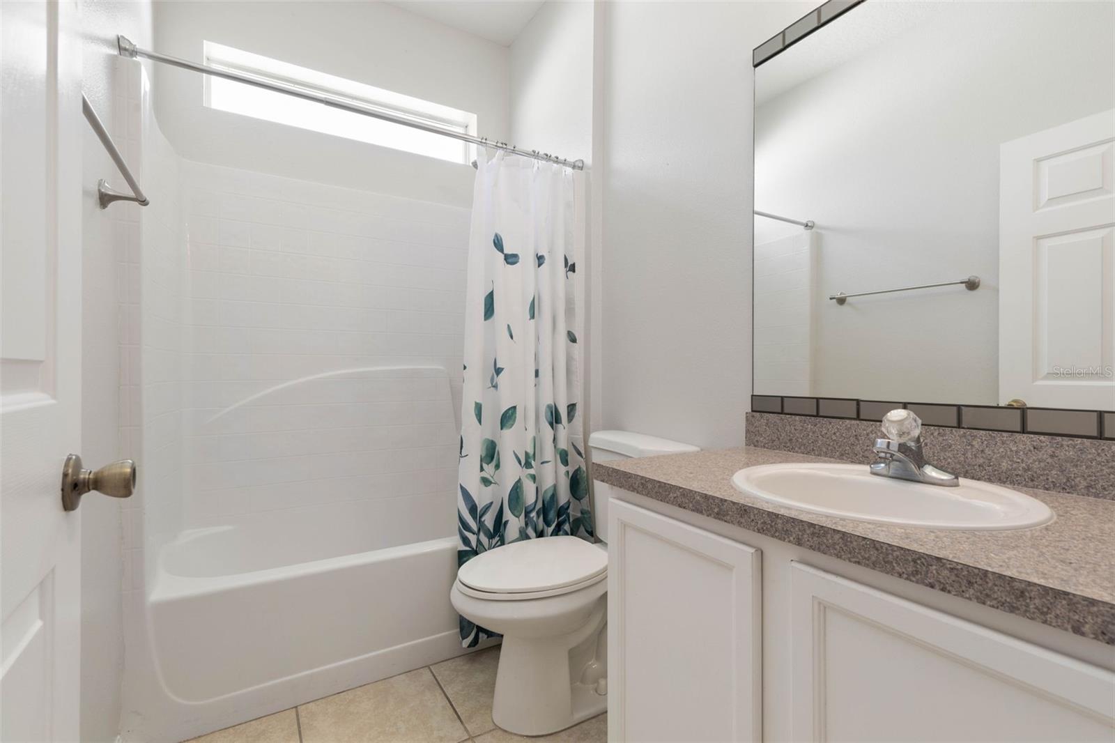 62 FORRESTER PL