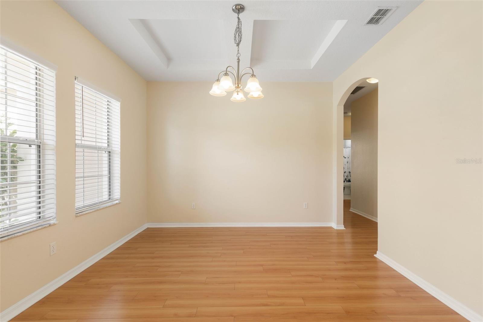62 FORRESTER PL