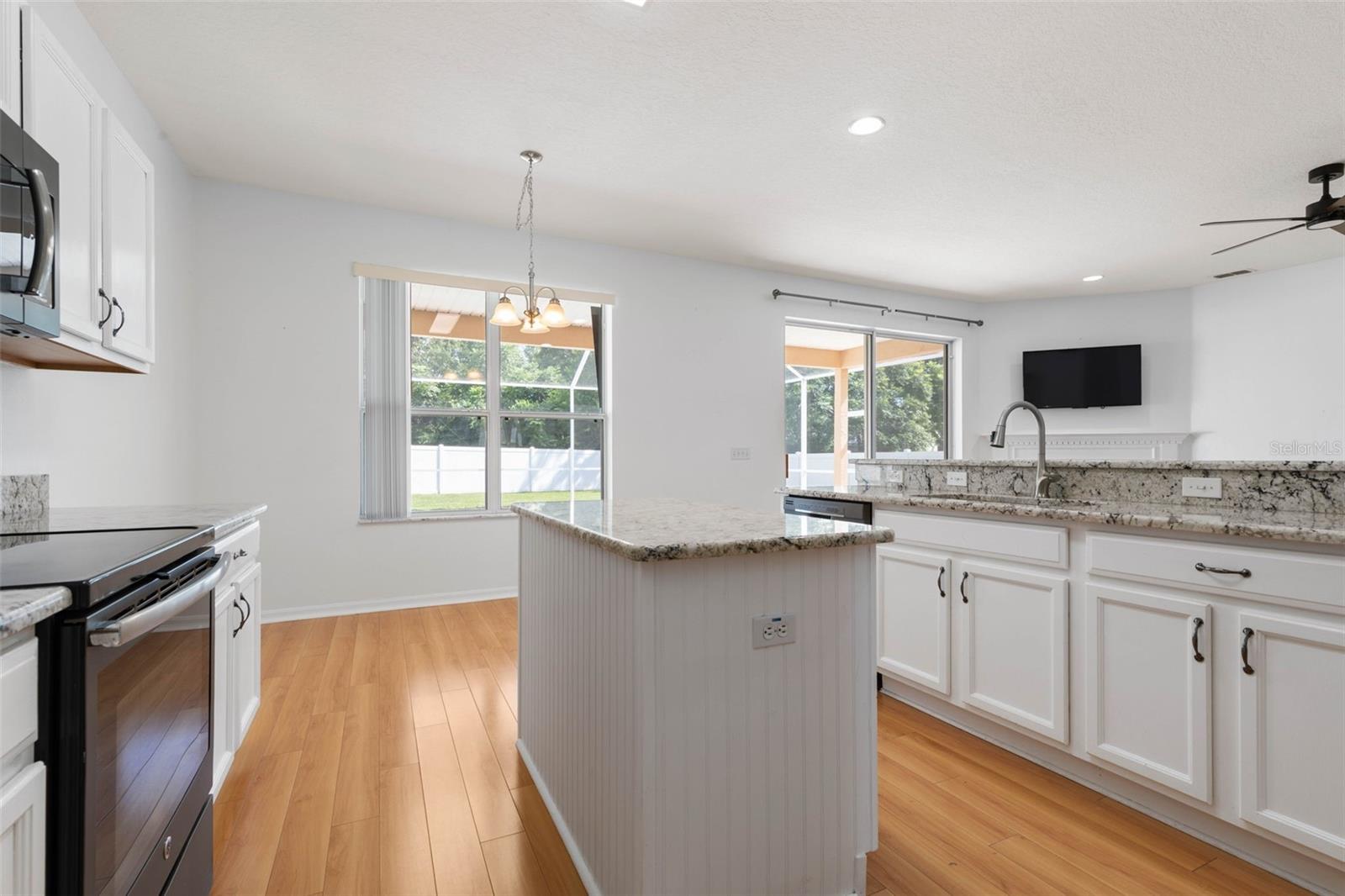 62 FORRESTER PL