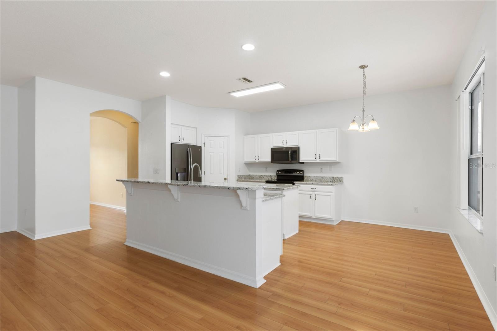 62 FORRESTER PL