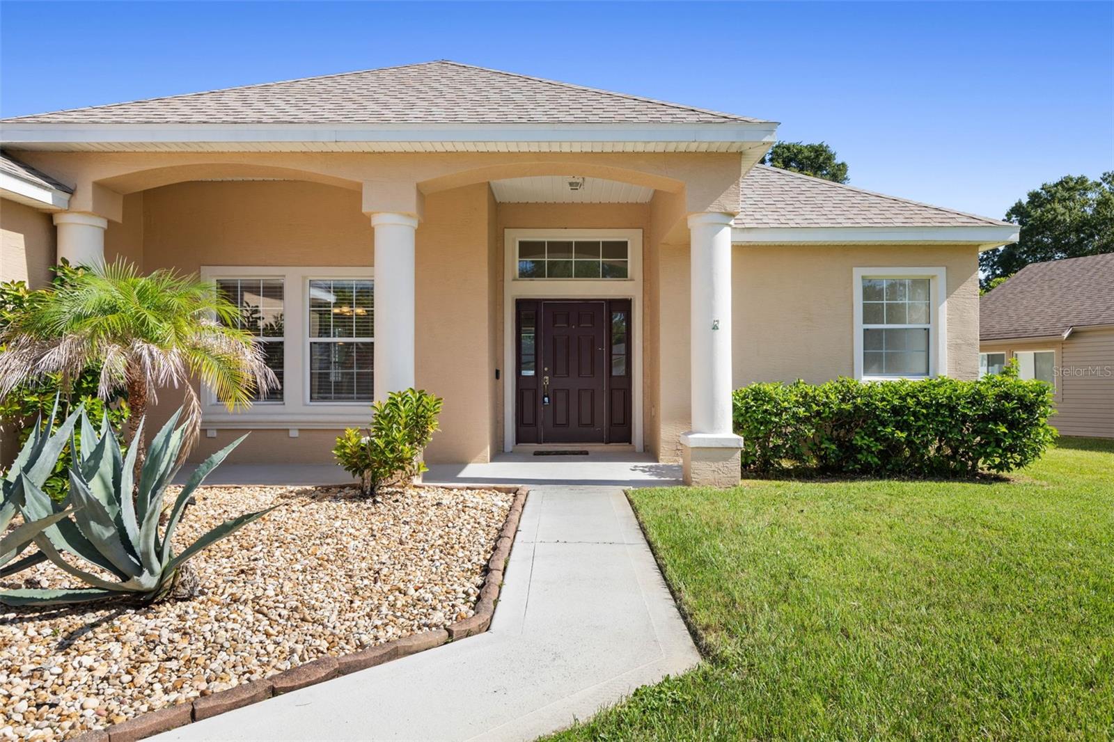 62 FORRESTER PL