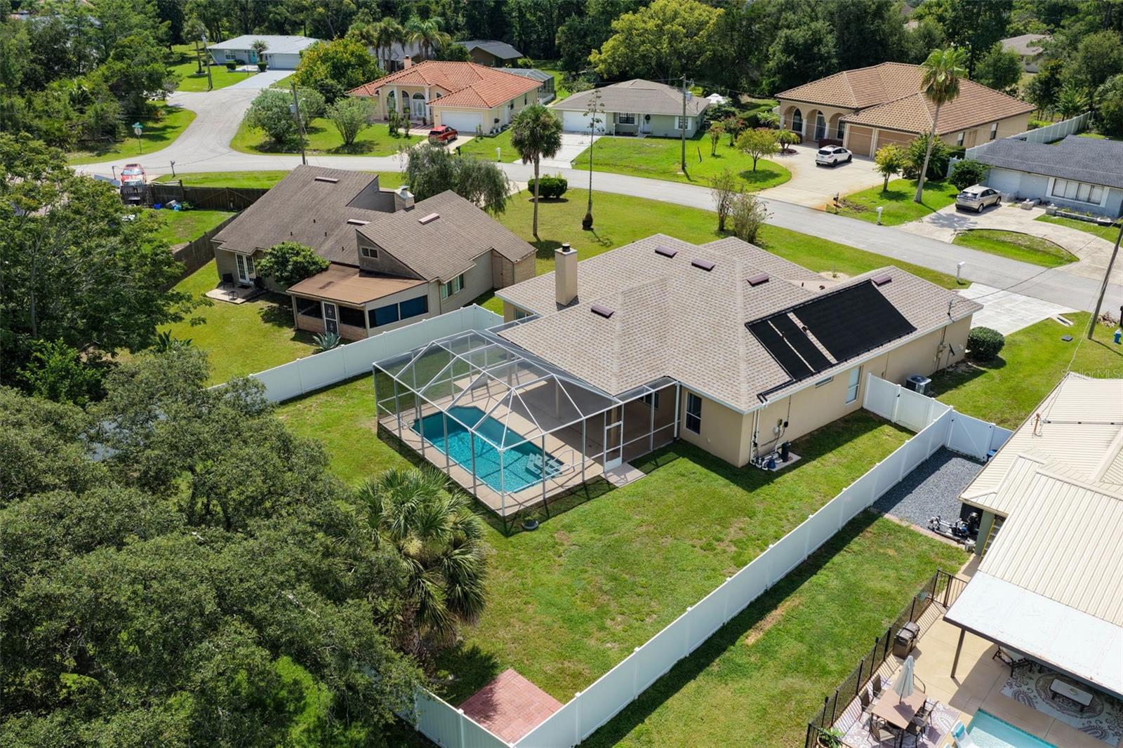 62 FORRESTER PL