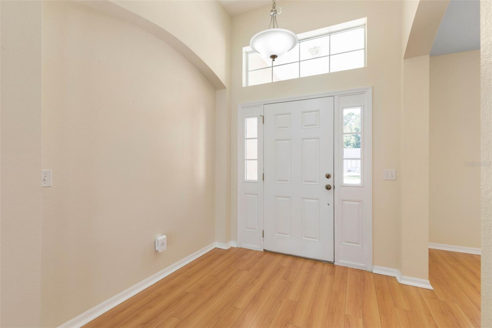 62 FORRESTER PL