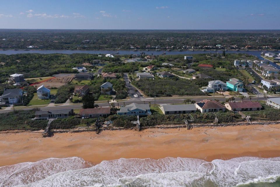 2584 N OCEAN SHORE BLVD