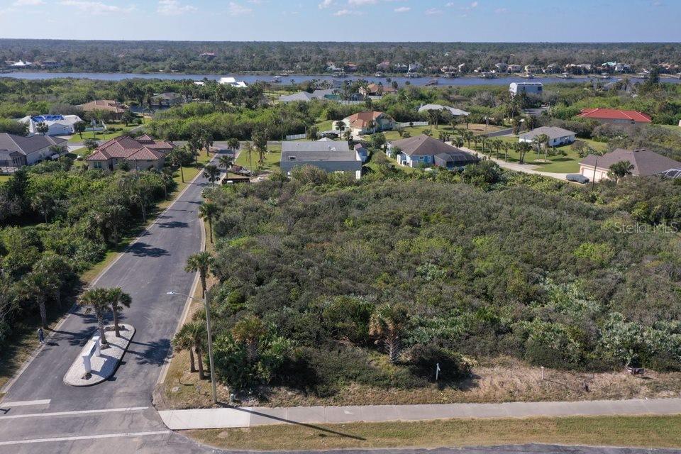 2584 N OCEAN SHORE BLVD