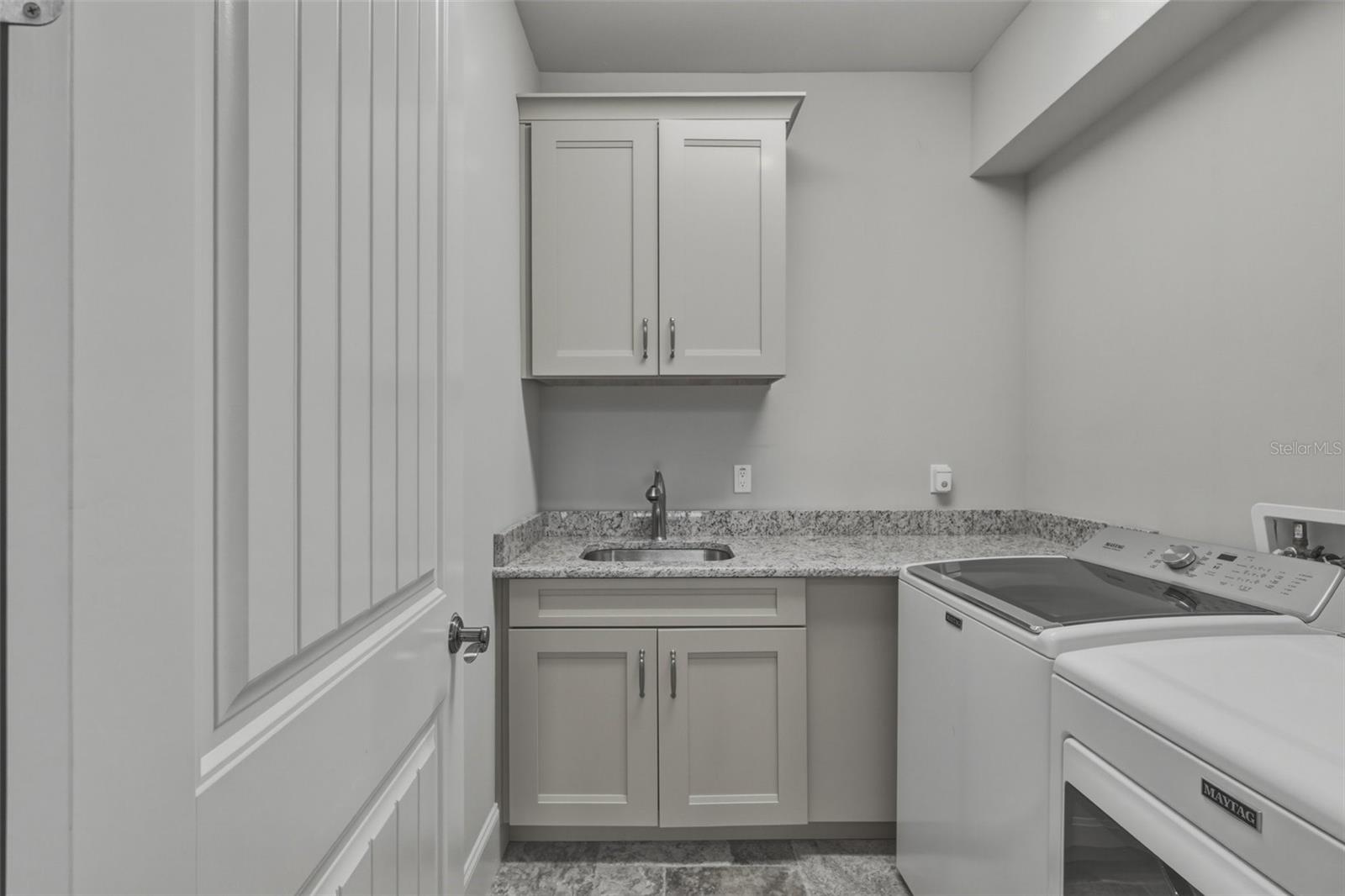 52 HAMMOCK BEACH CIR S