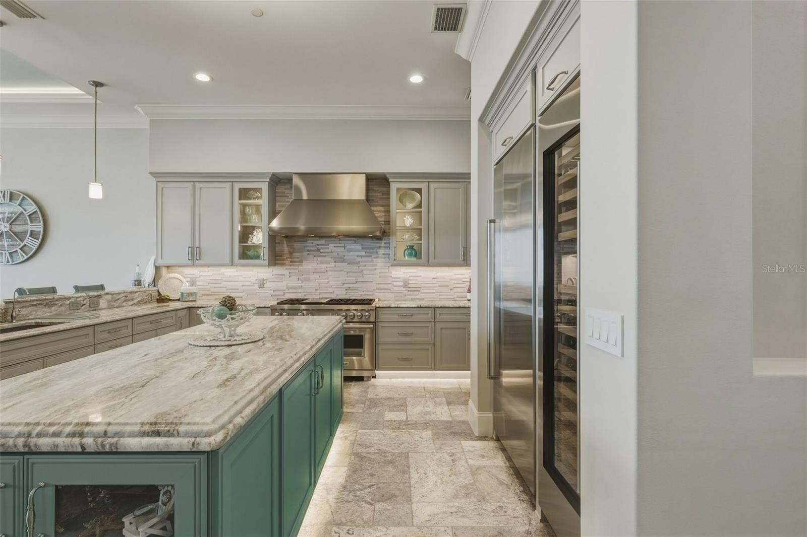 52 HAMMOCK BEACH CIR S