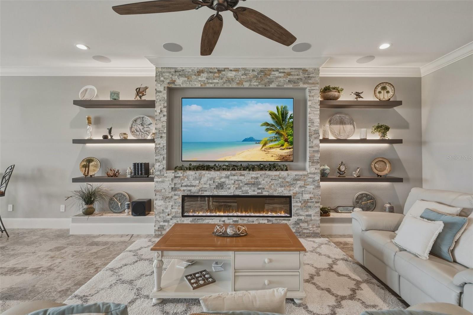 52 HAMMOCK BEACH CIR S