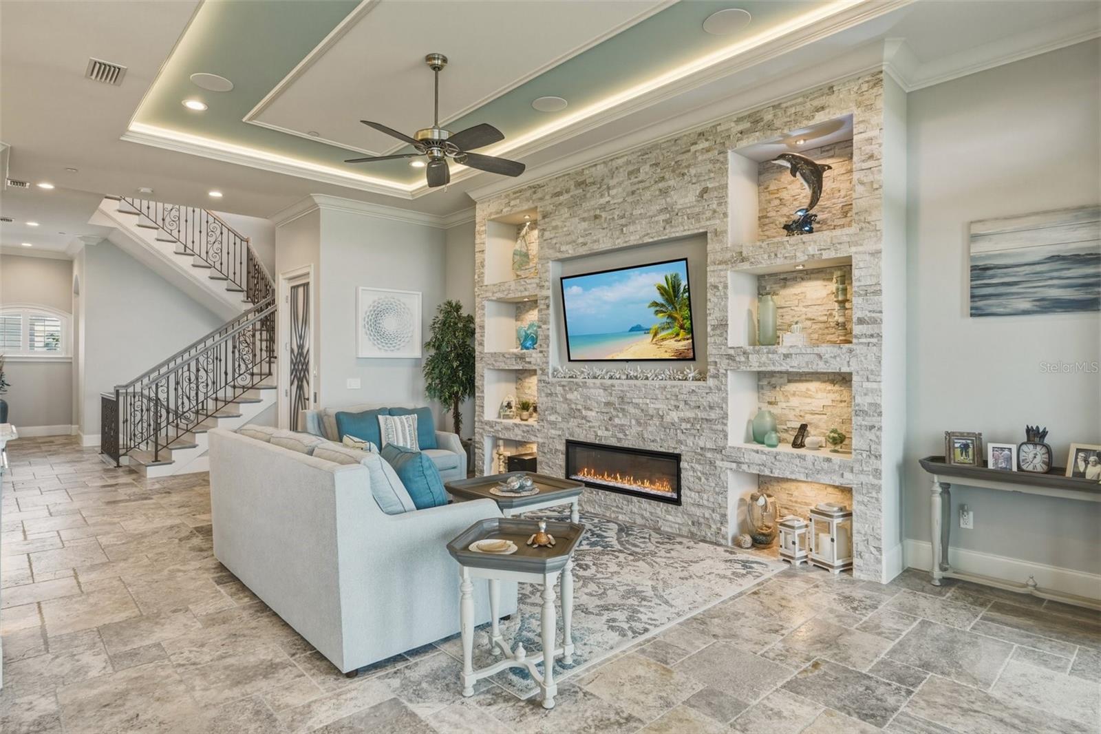 52 HAMMOCK BEACH CIR S