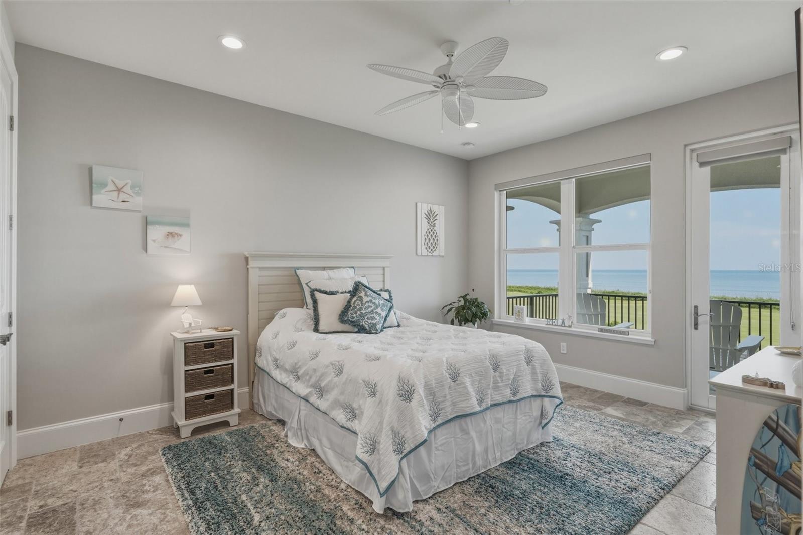 52 HAMMOCK BEACH CIR S