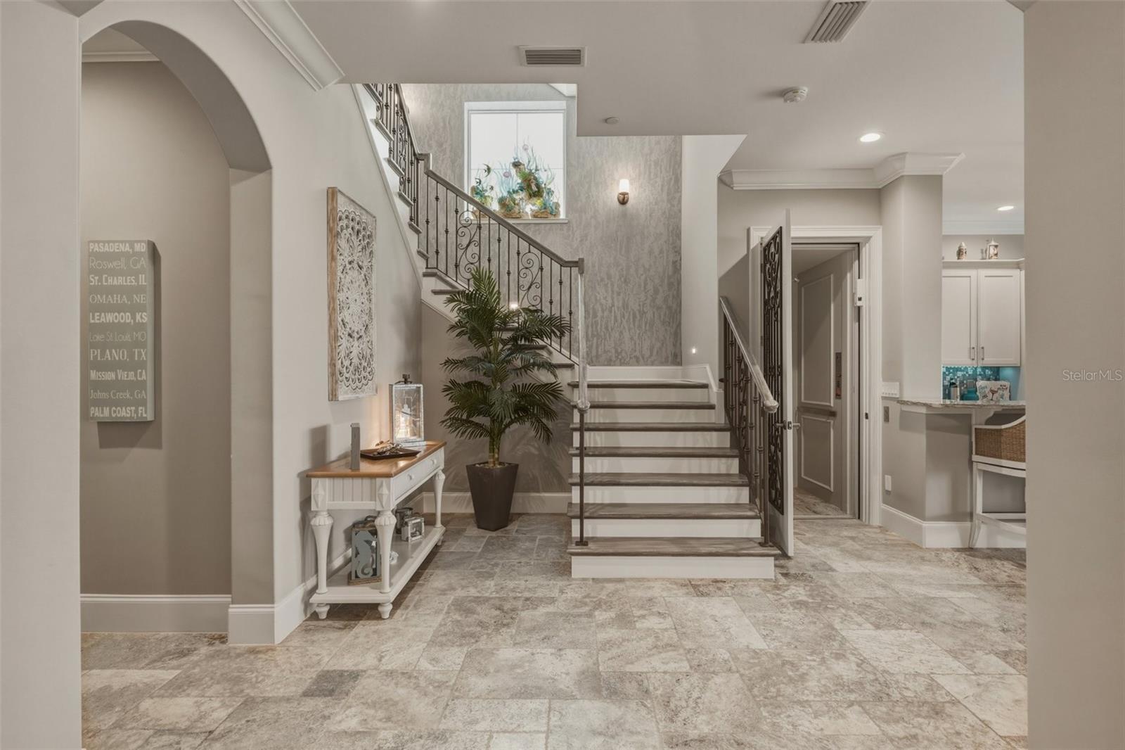52 HAMMOCK BEACH CIR S