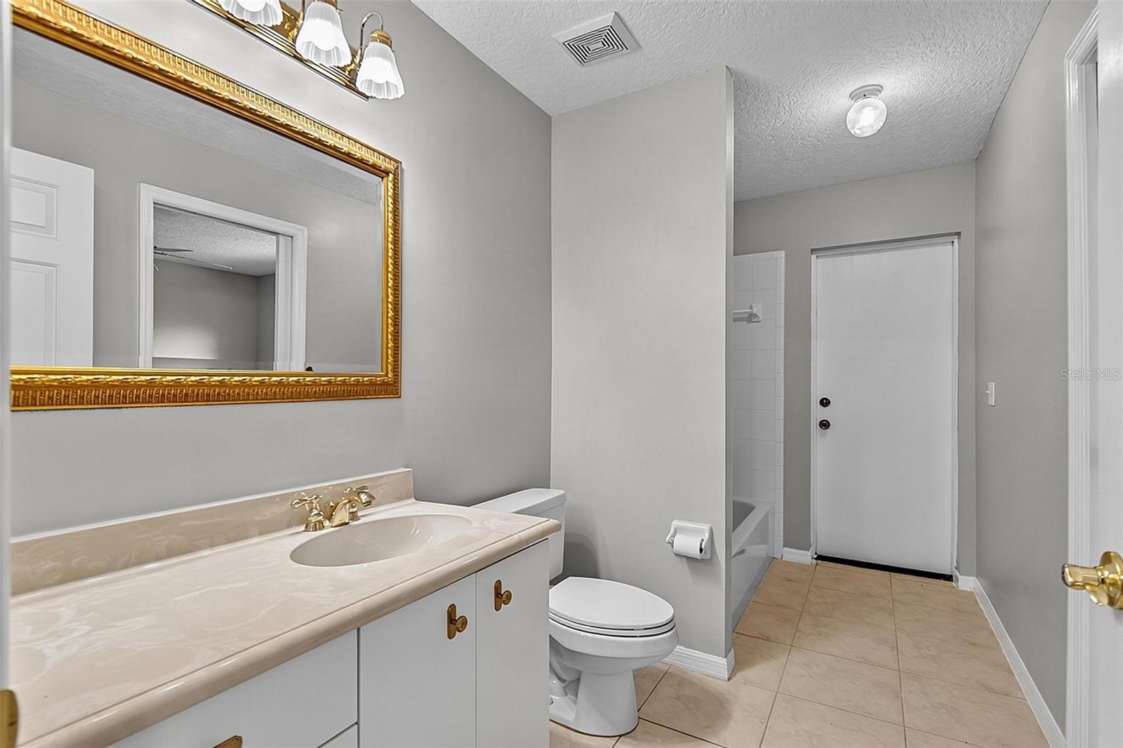 22 IBIS CT N