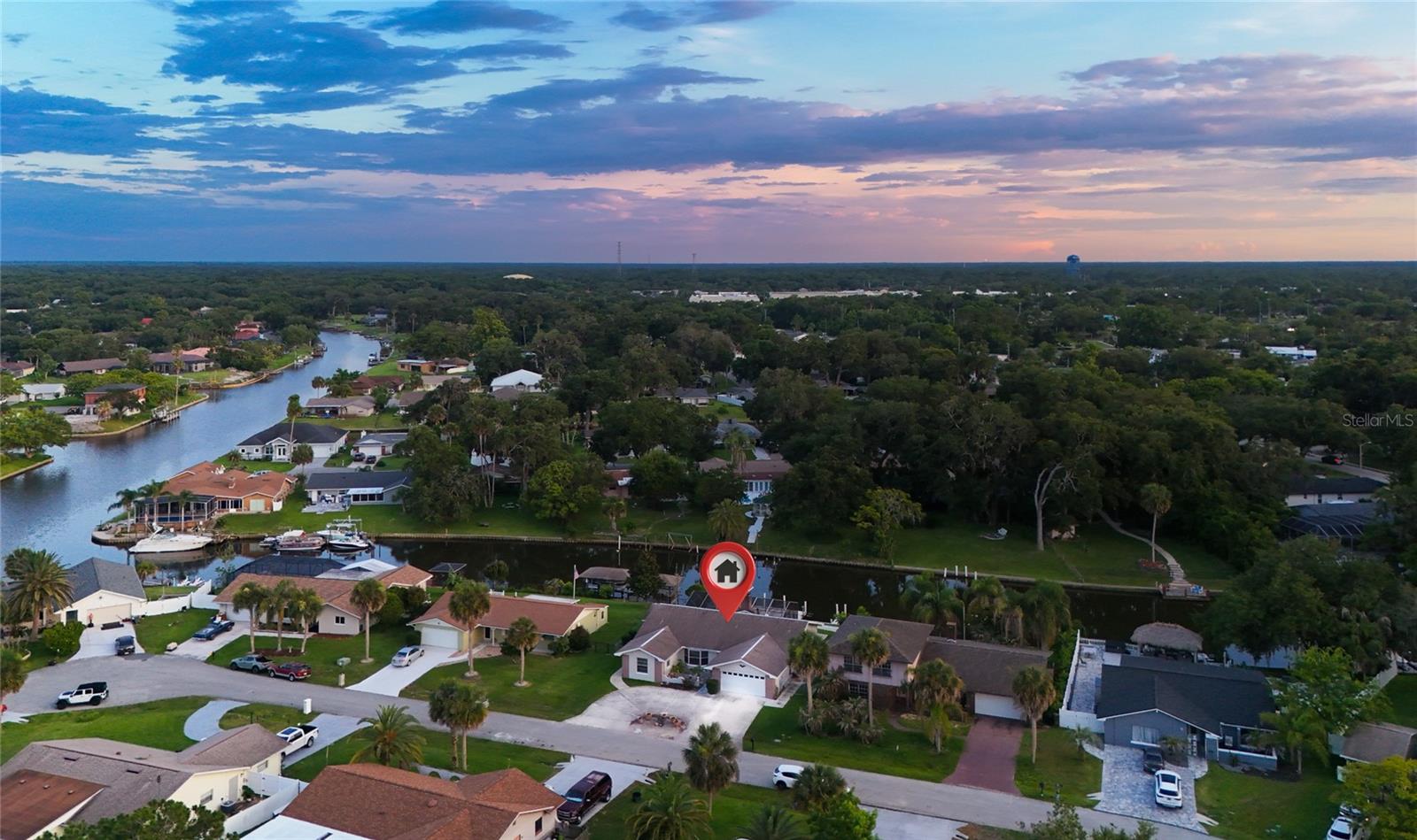 10 FELICIA CT