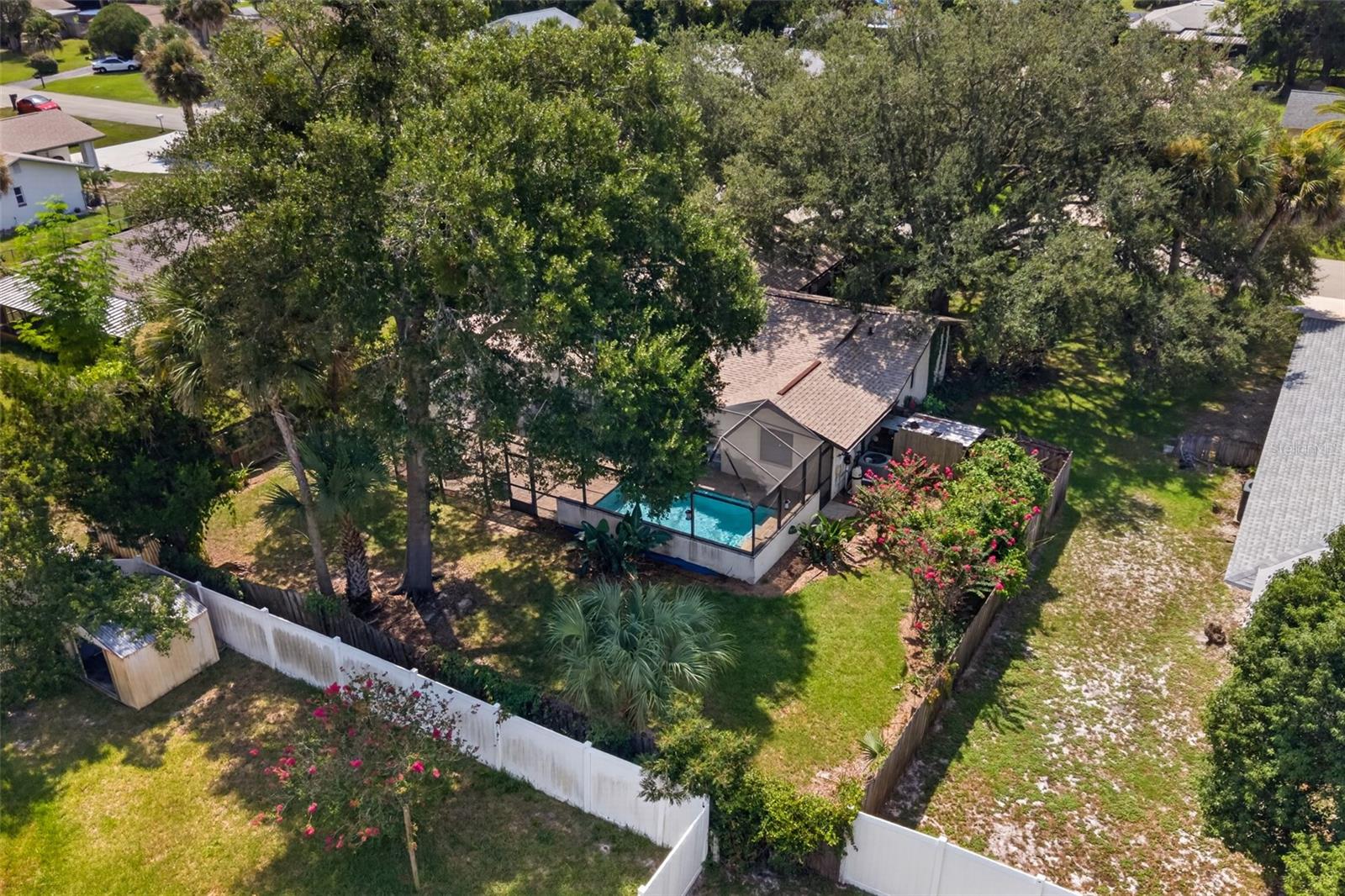 13 FAIRVIEW LN