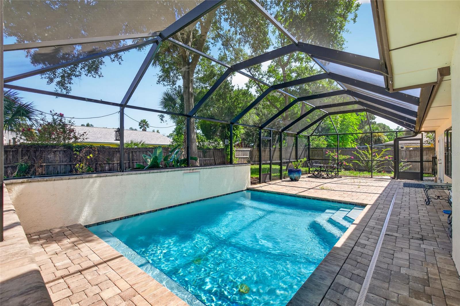 13 FAIRVIEW LN