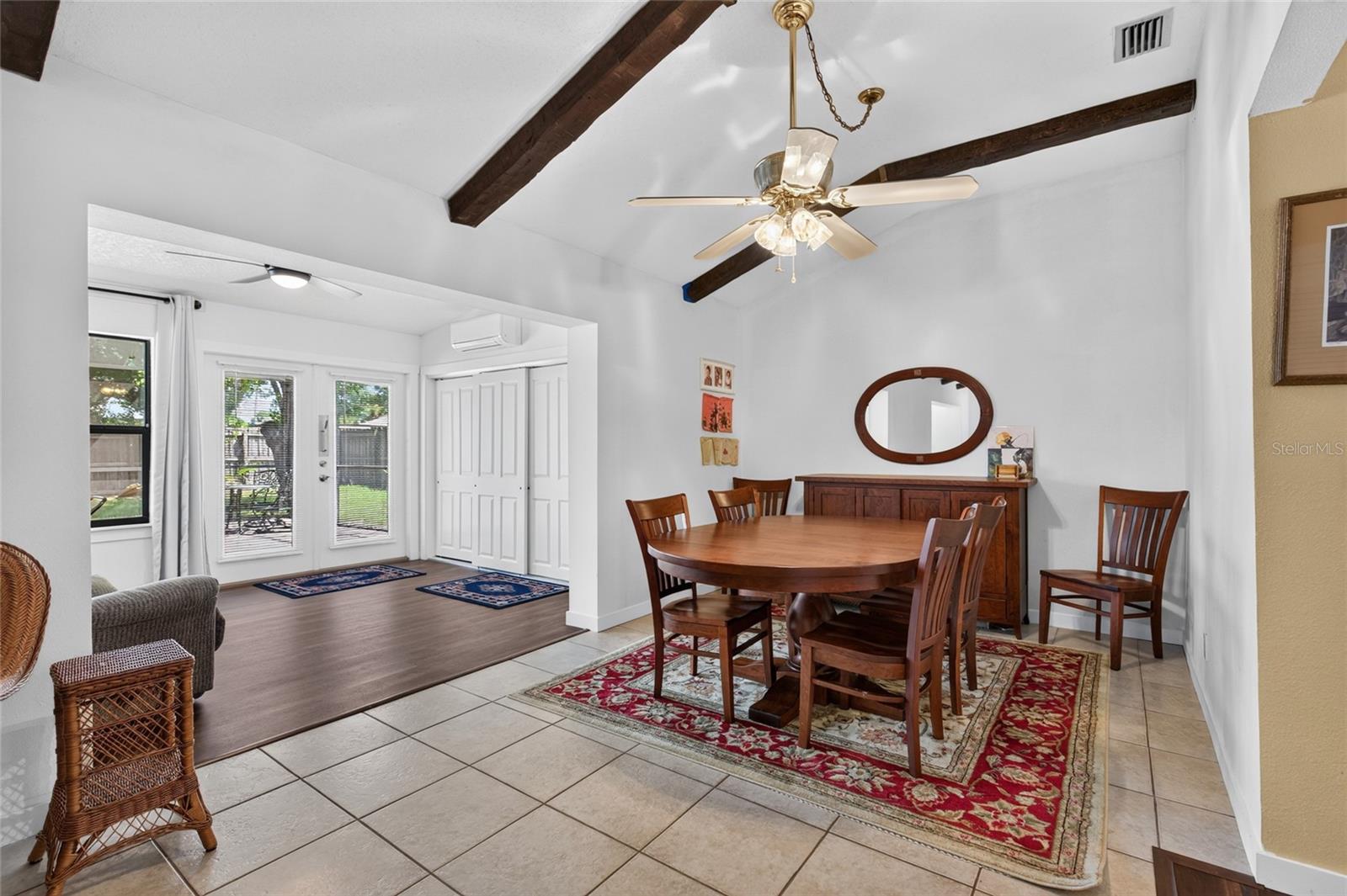 13 FAIRVIEW LN