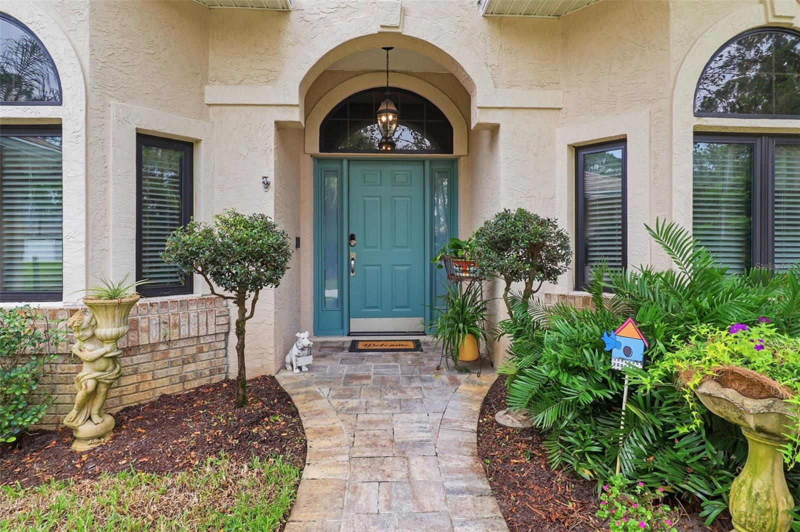 19 WOODGUILD PL