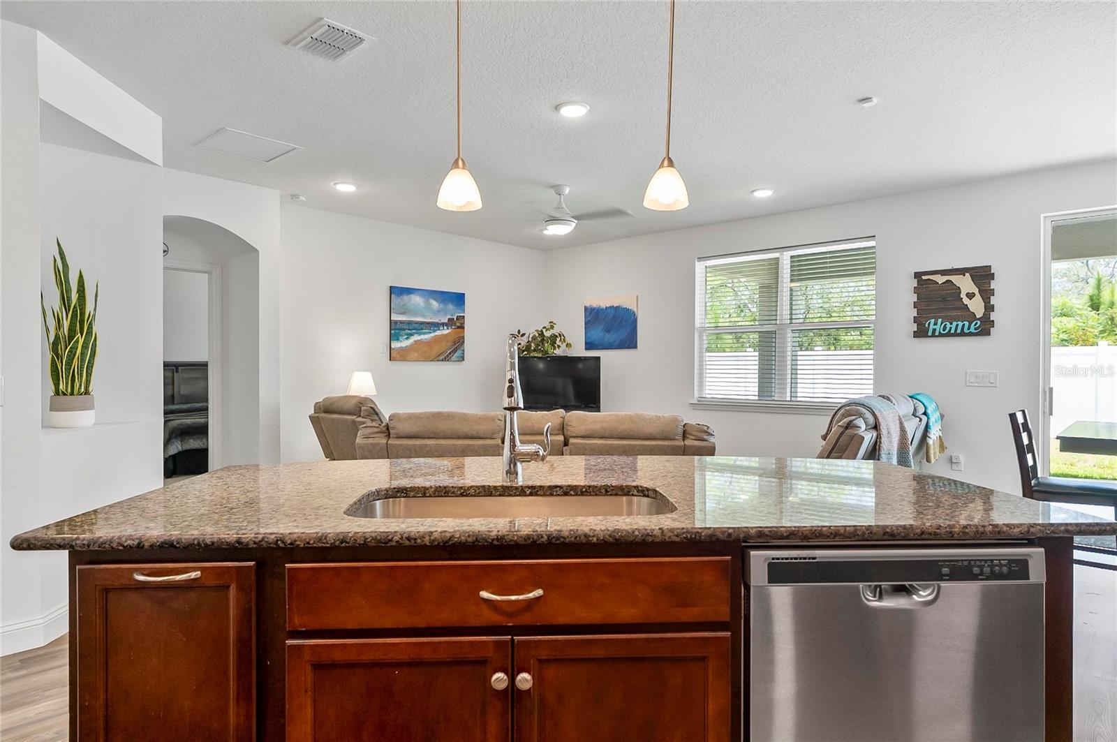 40 OAKLEAF WAY