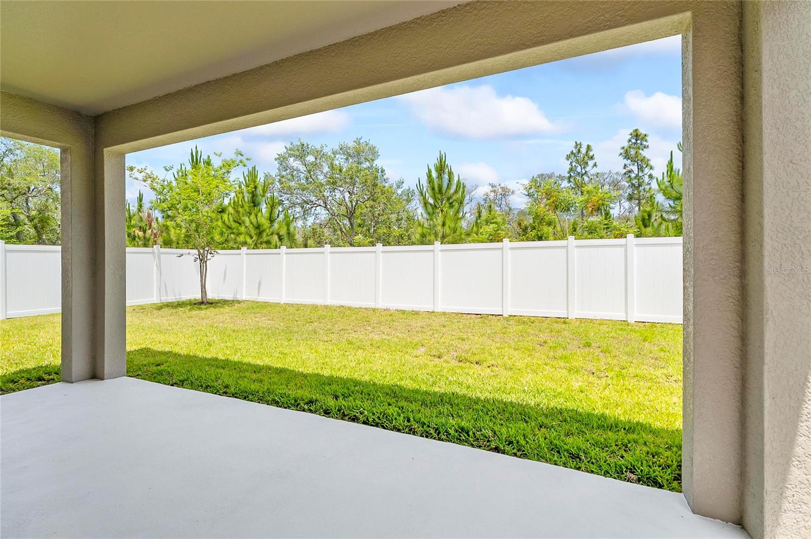 40 OAKLEAF WAY