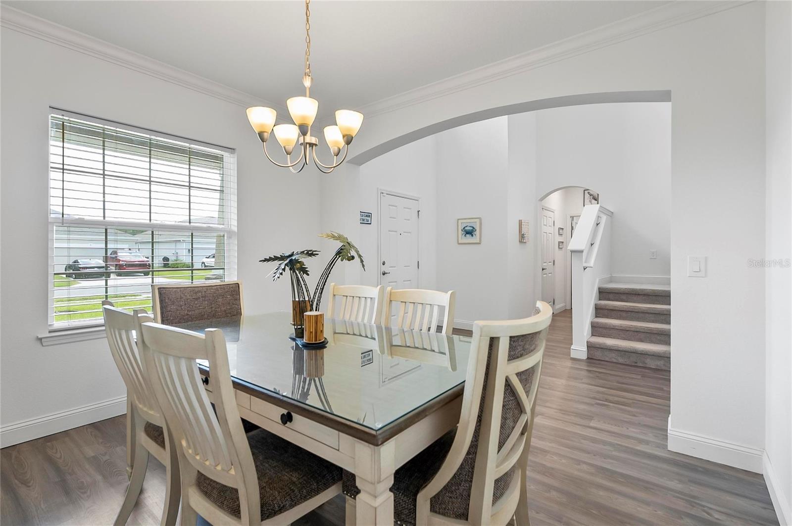 40 OAKLEAF WAY