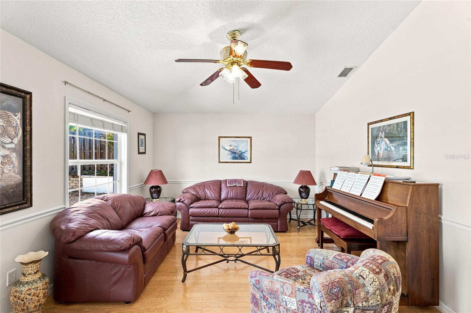 205 S 24TH ST