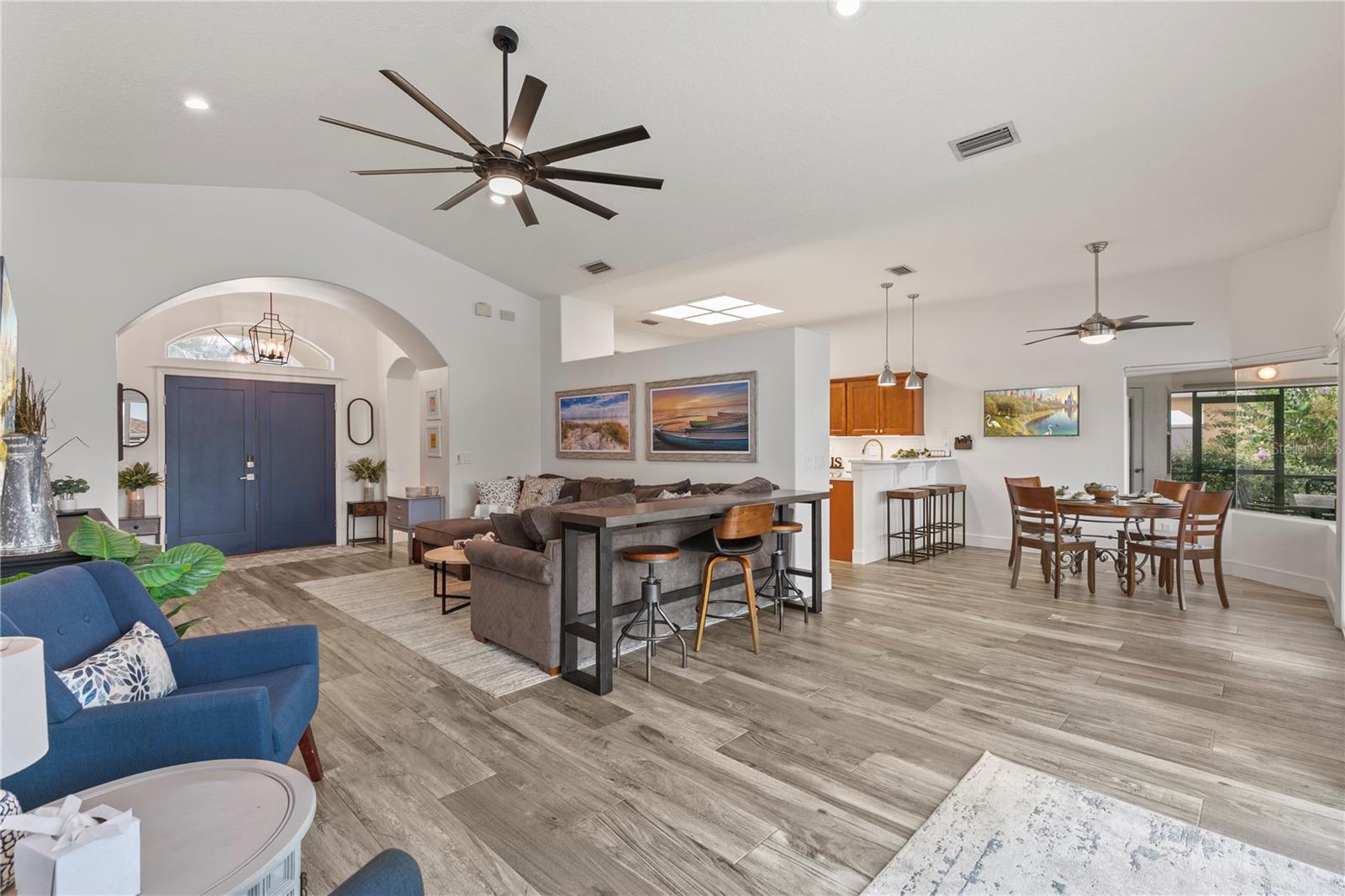 17 COLLINGTON CT