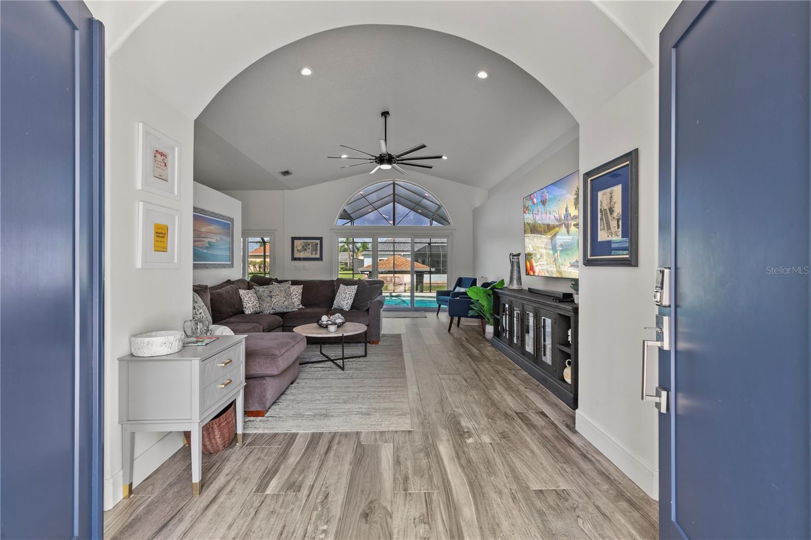 17 COLLINGTON CT