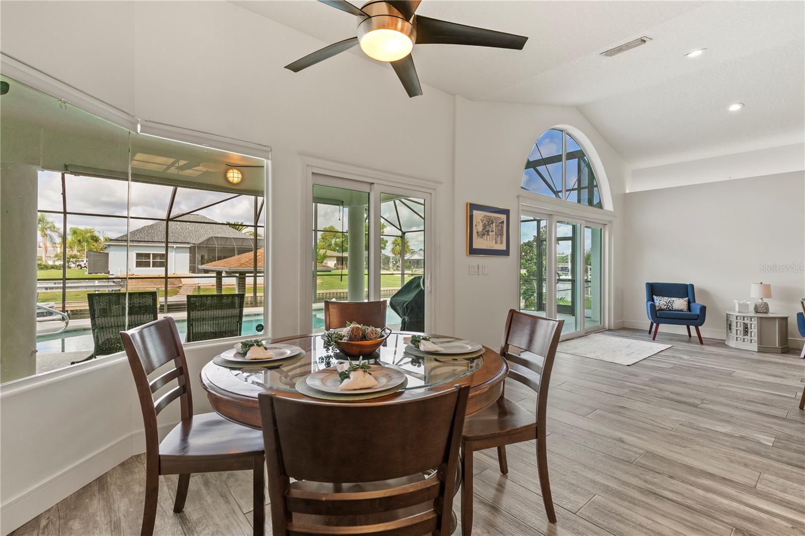 17 COLLINGTON CT
