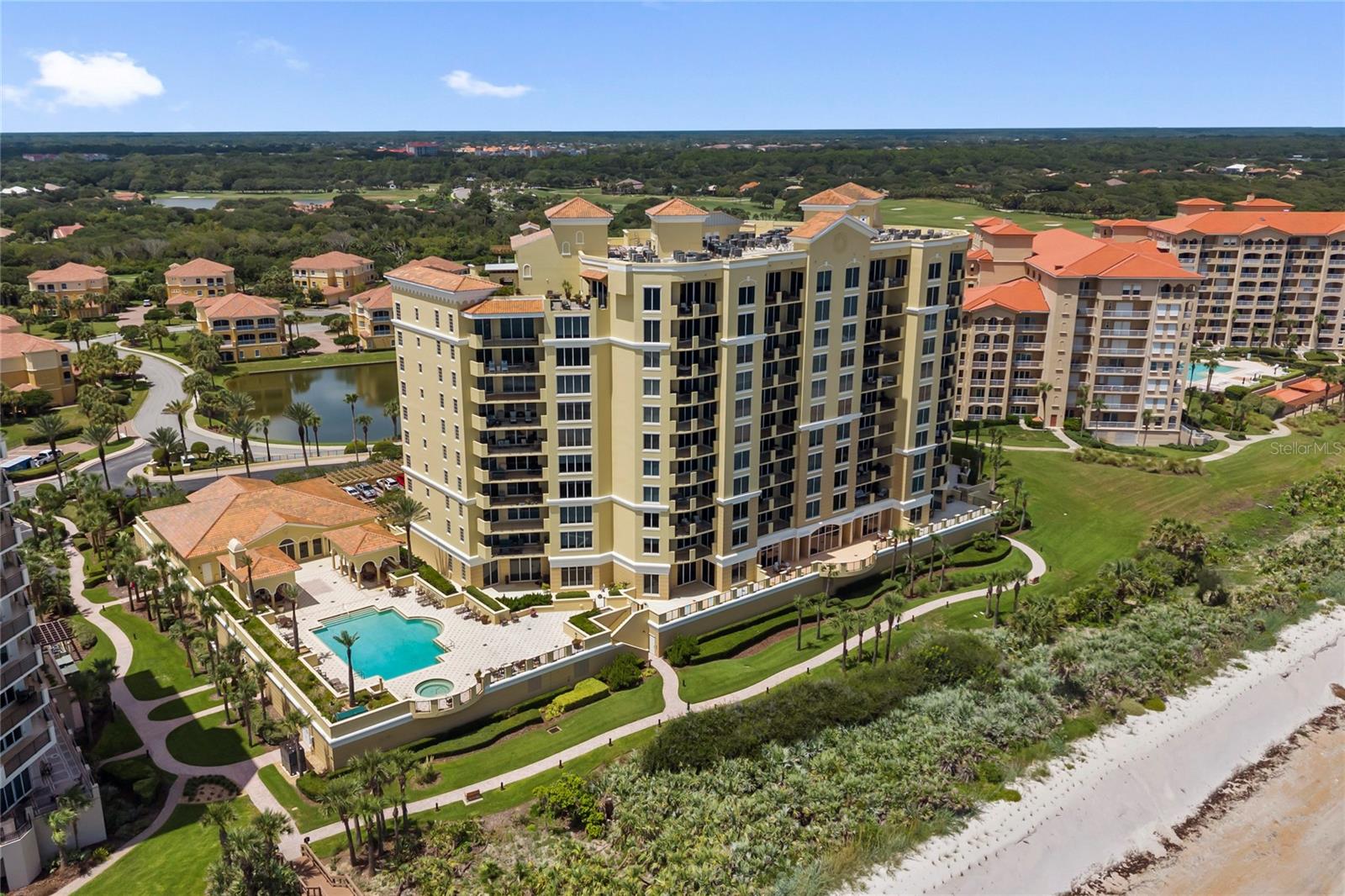 19 AVENUE DE LA MER #305