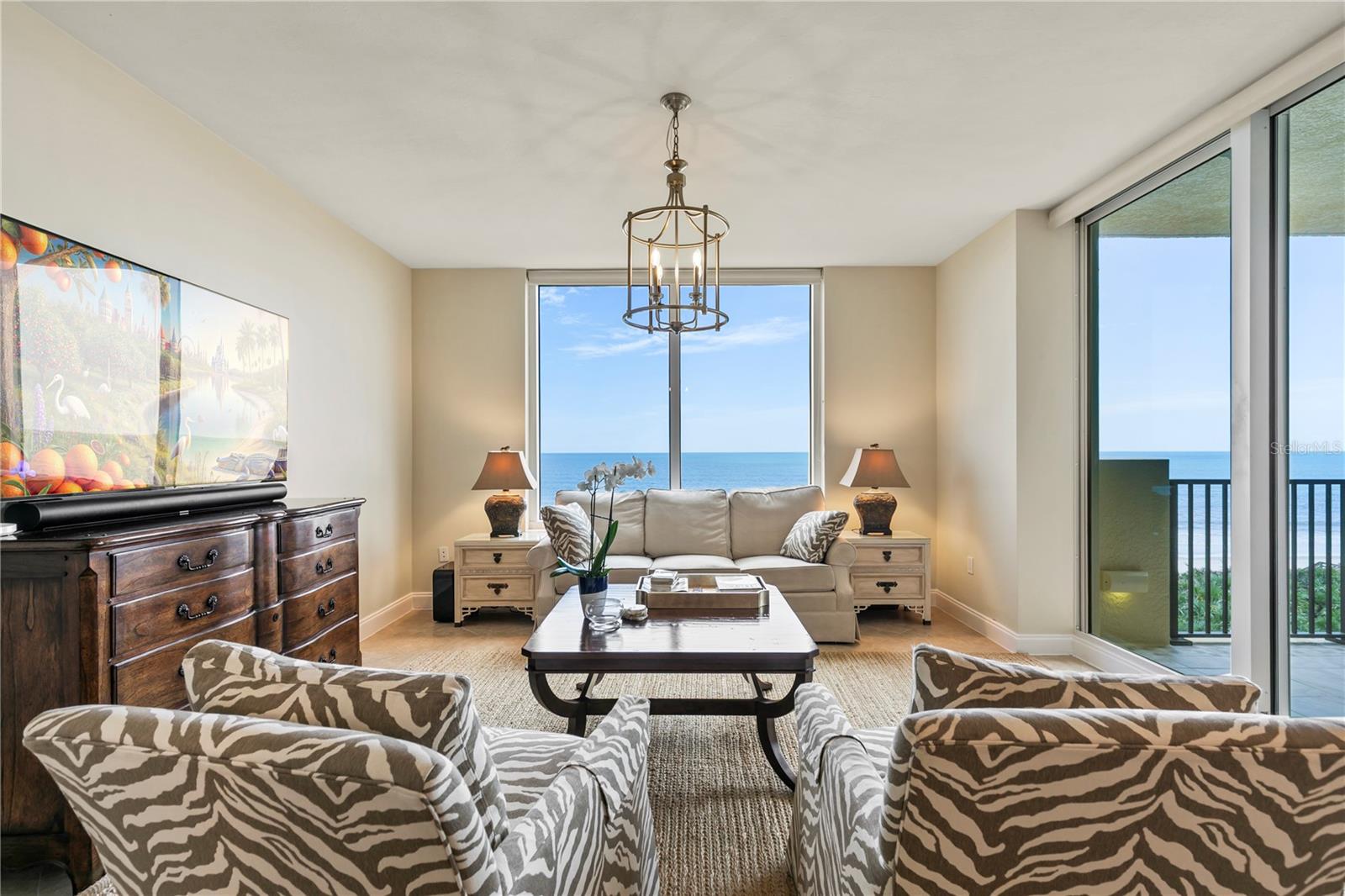 19 AVENUE DE LA MER #305