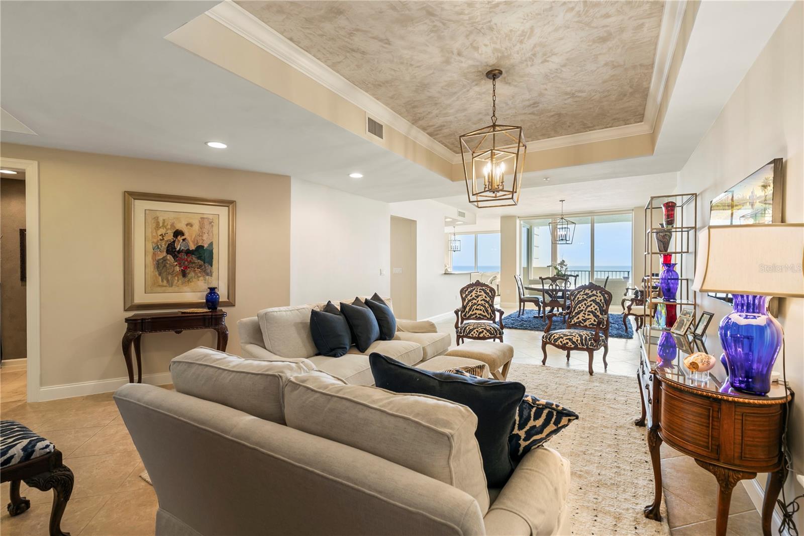 19 AVENUE DE LA MER #305