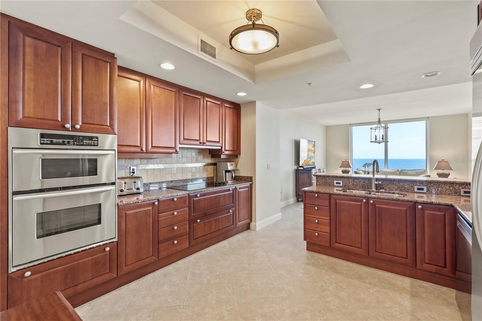 19 AVENUE DE LA MER #305