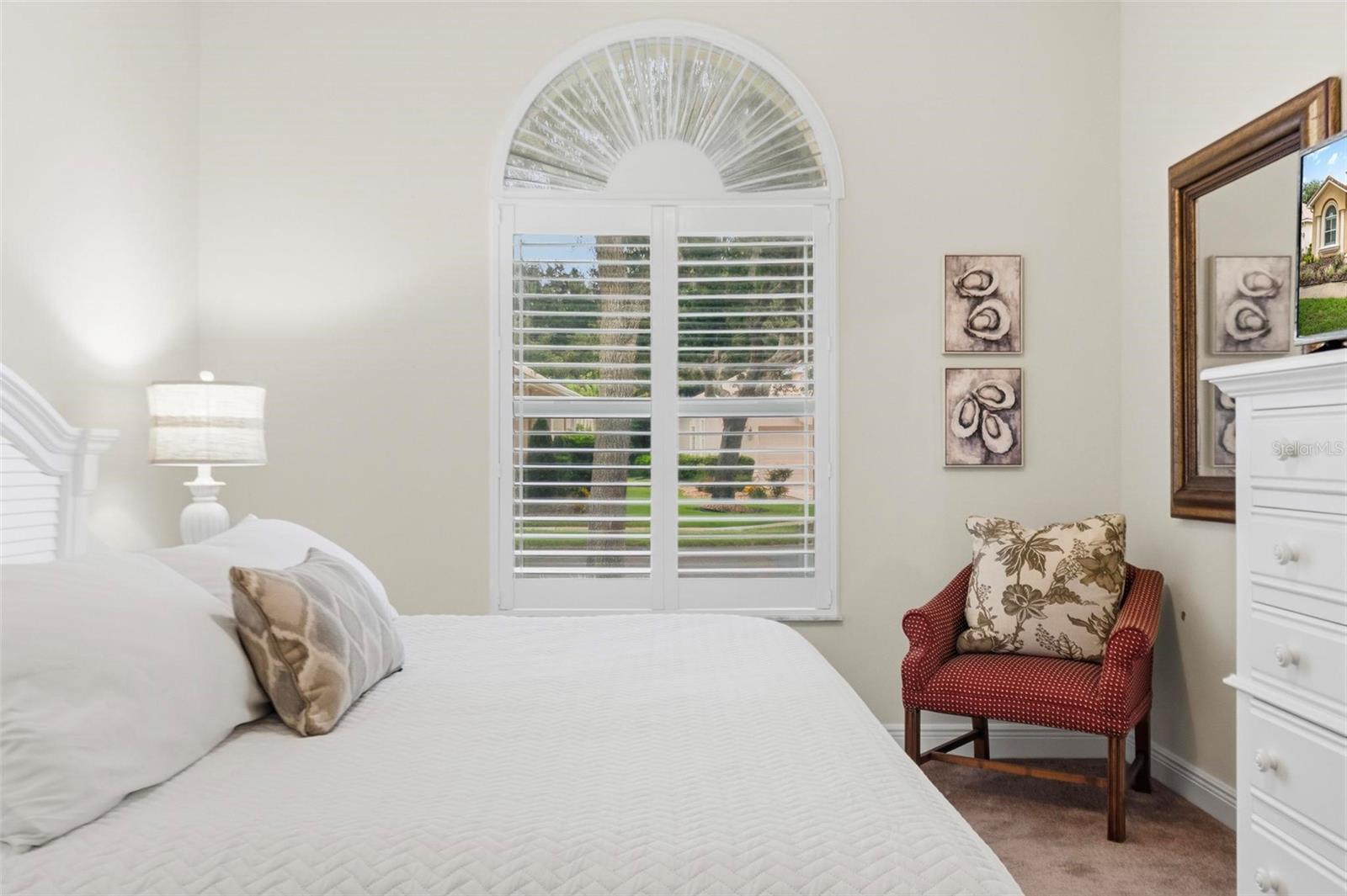 19 VILLAGE VIEW DR