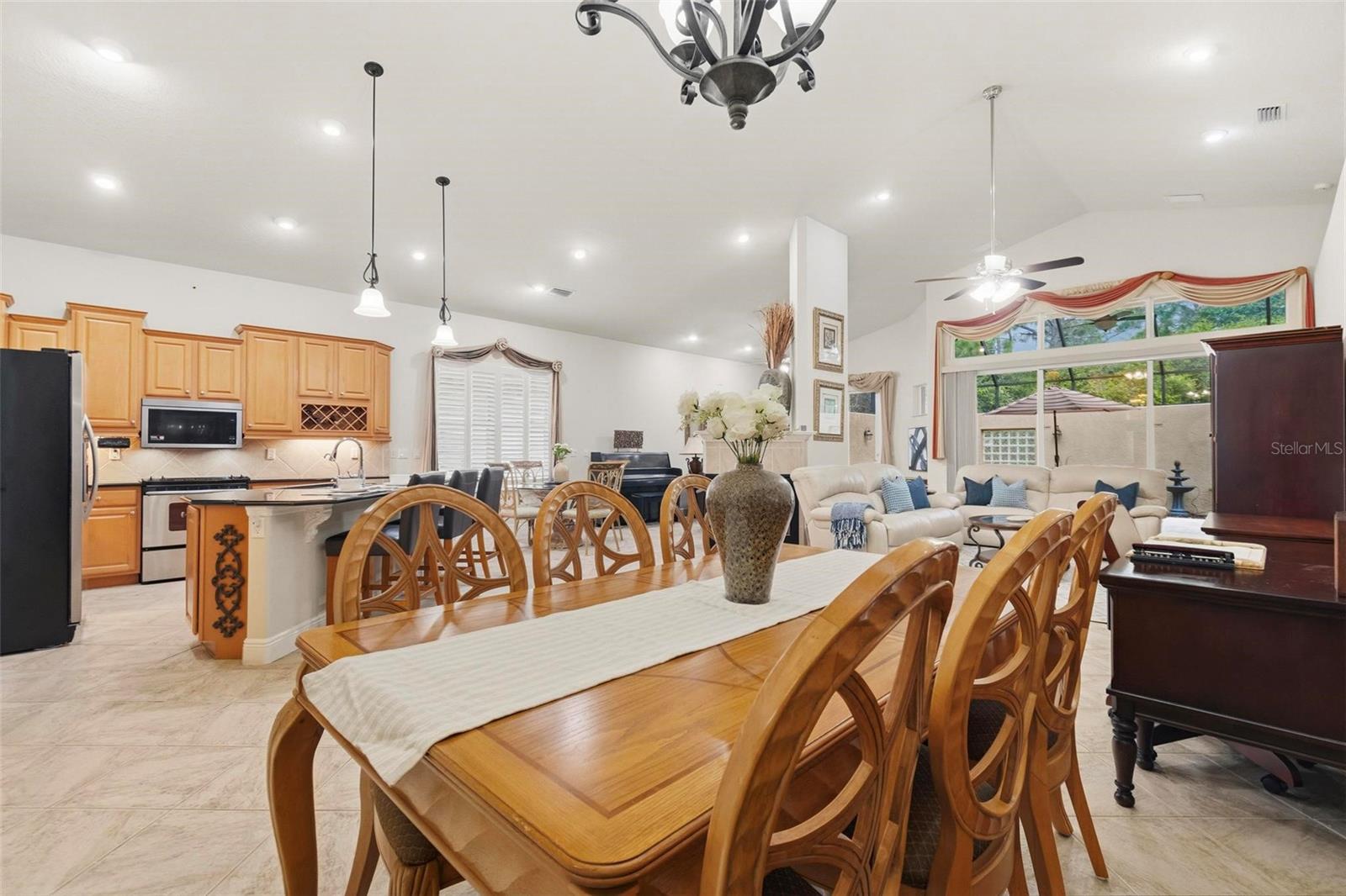 19 VILLAGE VIEW DR
