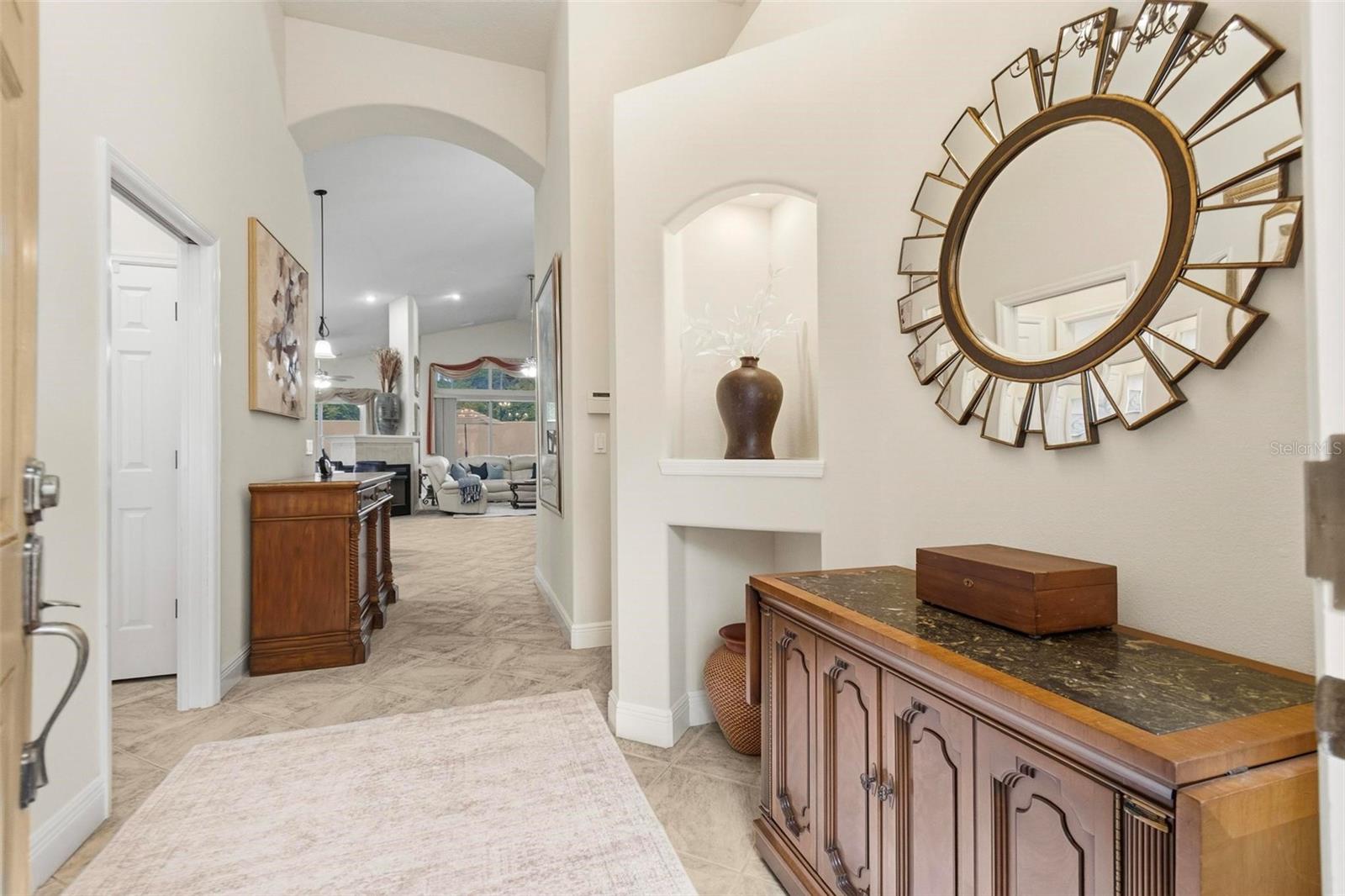 19 VILLAGE VIEW DR