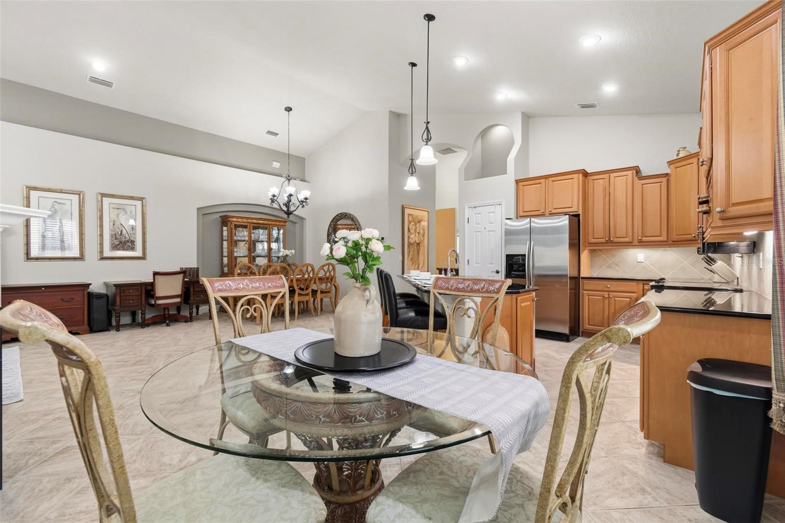 19 VILLAGE VIEW DR