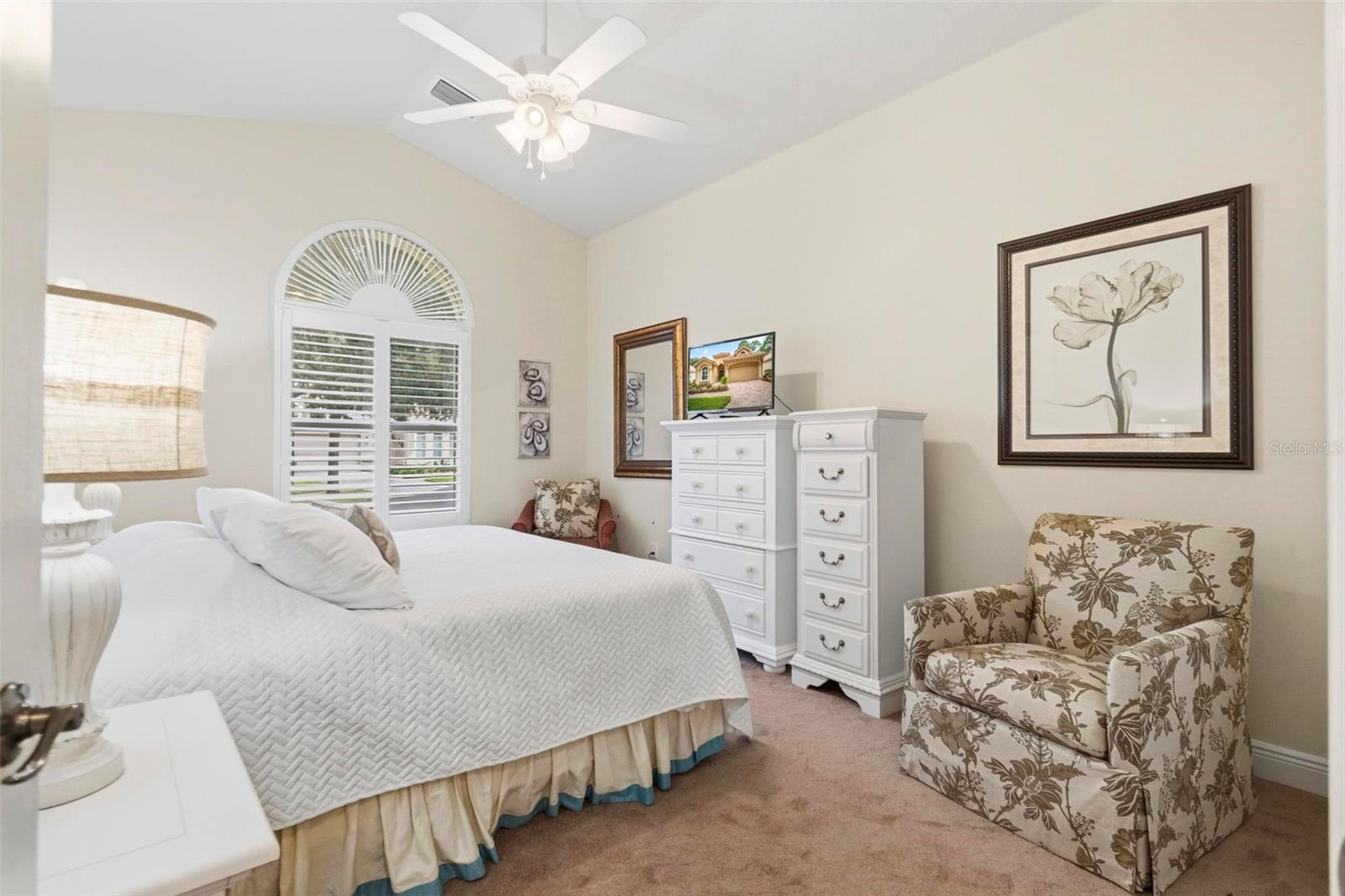 19 VILLAGE VIEW DR