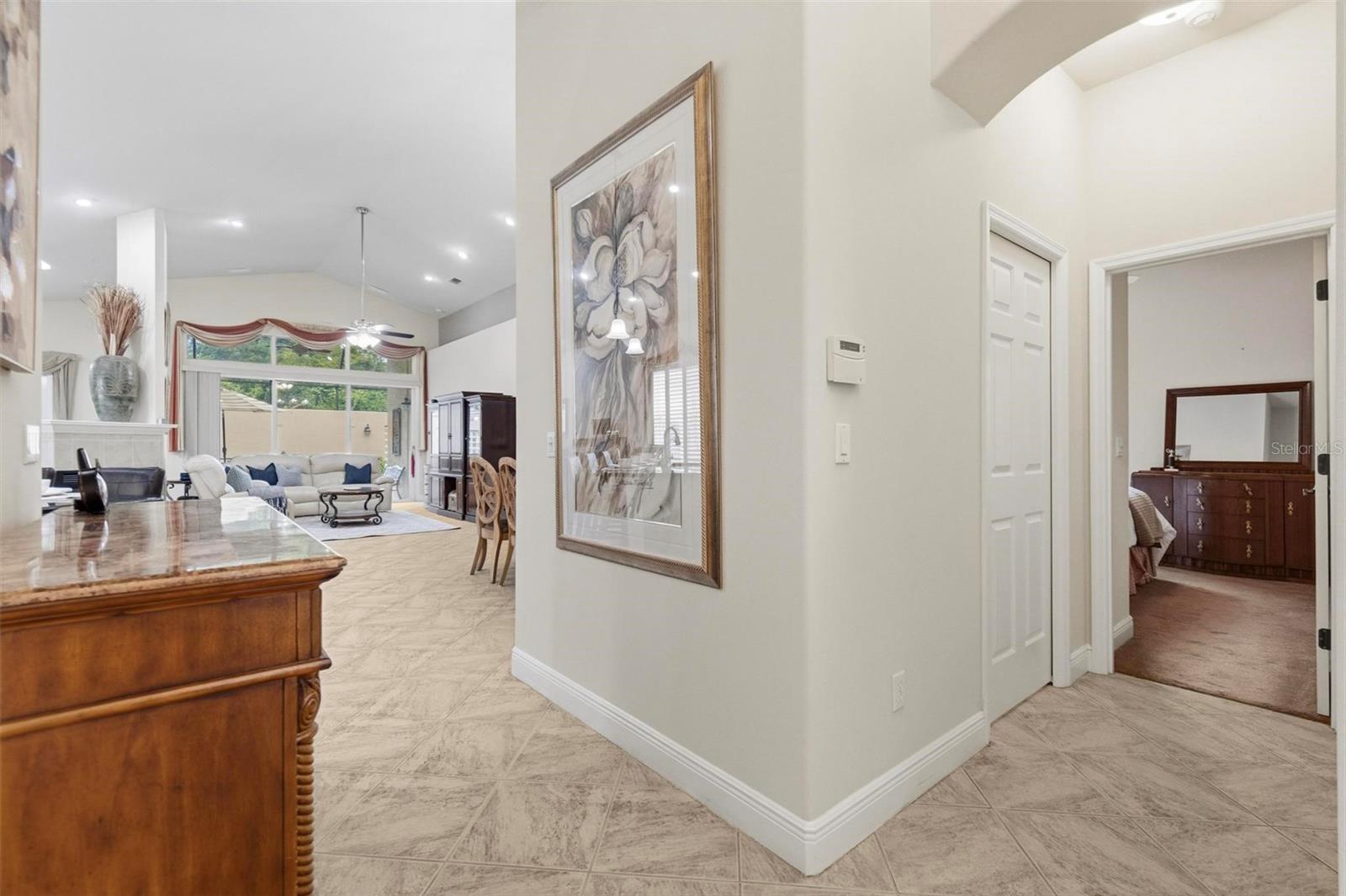 19 VILLAGE VIEW DR