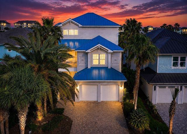 12 CINNAMON BEACH WAY
