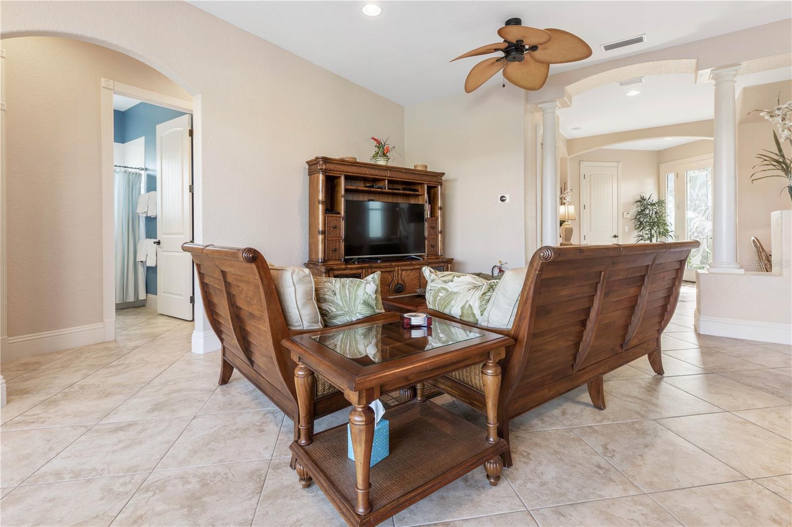 12 CINNAMON BEACH WAY