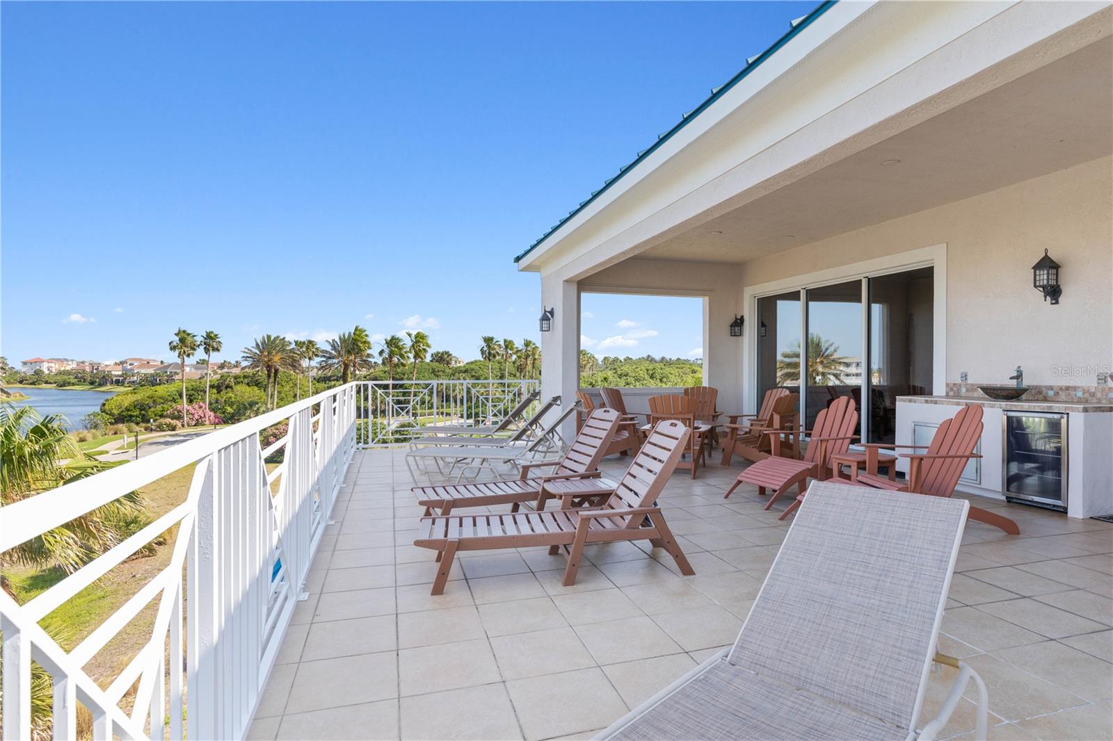 12 CINNAMON BEACH WAY