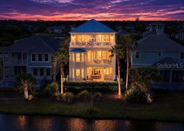 12 CINNAMON BEACH WAY