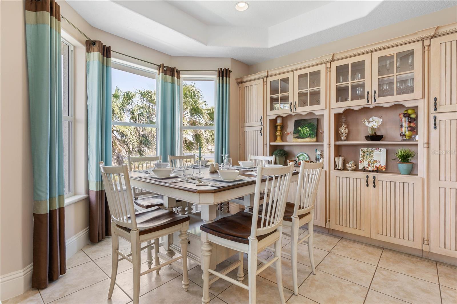 12 CINNAMON BEACH WAY