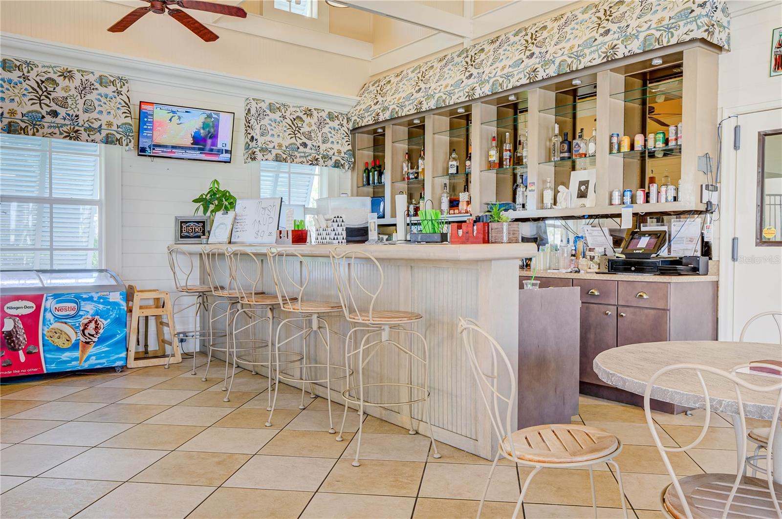 12 CINNAMON BEACH WAY